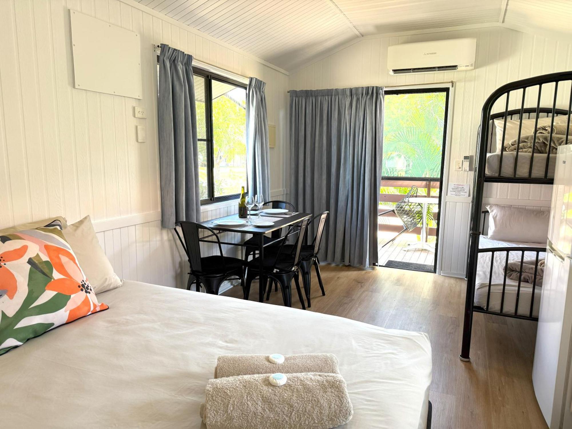 Karumba Point Sunset Caravan Park Exterior photo